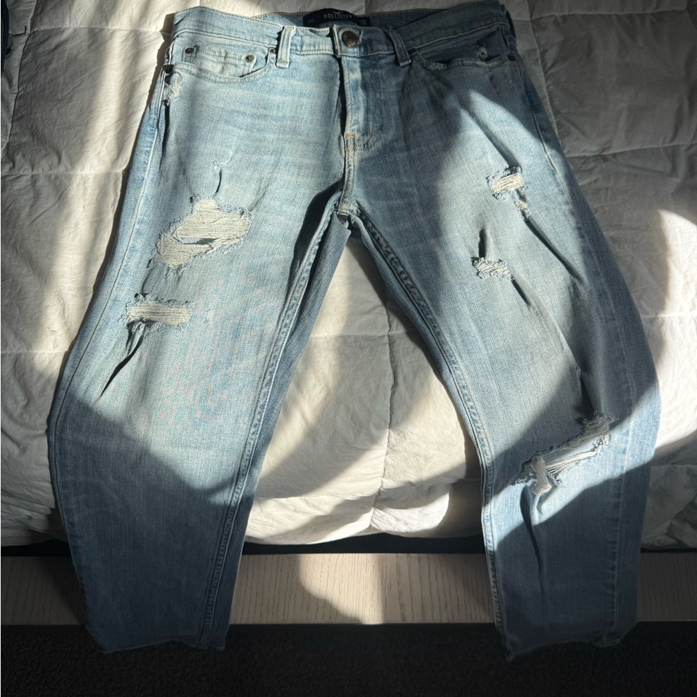 Hollister Men's Light Blue Ripped Jeans